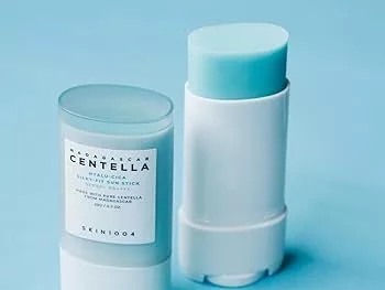 SKIN1004 STICK DE PROTECTION SOLAIRE HYDRATANT SPF50+